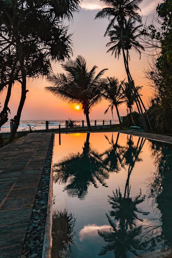 Saltasia Boutique Beach Villa ميريسا المظهر الخارجي الصورة