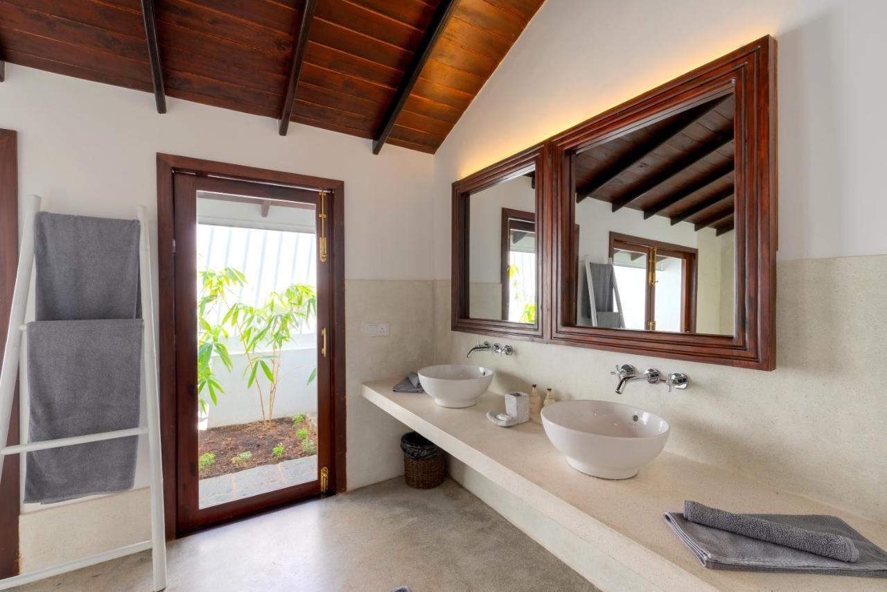 Saltasia Boutique Beach Villa ميريسا المظهر الخارجي الصورة